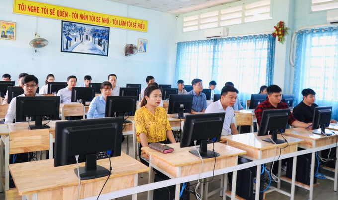 Nội dung thi môn chuyên ngành phải được thiết kế dựa trên chức trách và tiêu chuẩn nghiệp vụ của từng ngạch công chức, đồng thời phải phù hợp với yêu cầu của vị trí việc làm cần tuyển dụng. Ảnh minh họa