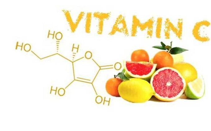 Nghiên cứu được công bố trên Tạp chí Nghiên cứu Lâm sàng cho biết rằng, vitamin C và các chất chống oxy hóa khác có thể kích thích sự hình thành mạch máu mới trong khối u ung thư phổi (Hình minh hoạ)