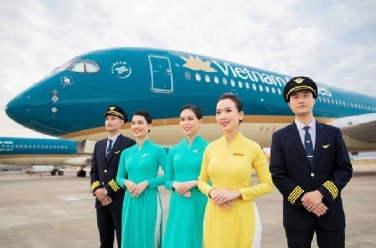 Vietnam Airlines (HVN): Lợi nhuận 'bốc hơi' 74 tỷ đồng sau soát xét, kiểm toán nhấn mạnh loạt vấn đề tài chính