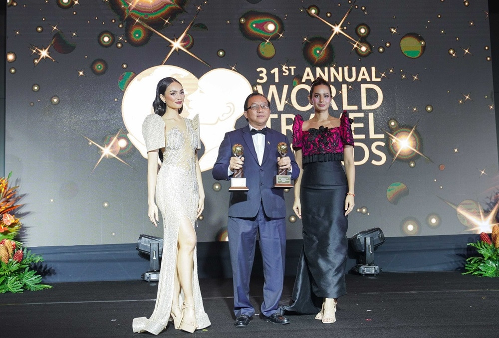 World Travel Awards tiếp tục vinh danh Vietjet với bộ đôi giải thưởng về dịch vụ khách hàng