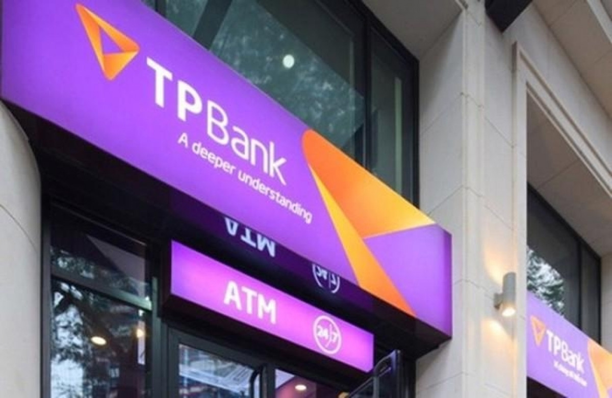 FPT đang có 1.800 tỷ đồng tiền gửi tại TPBank (TPB)