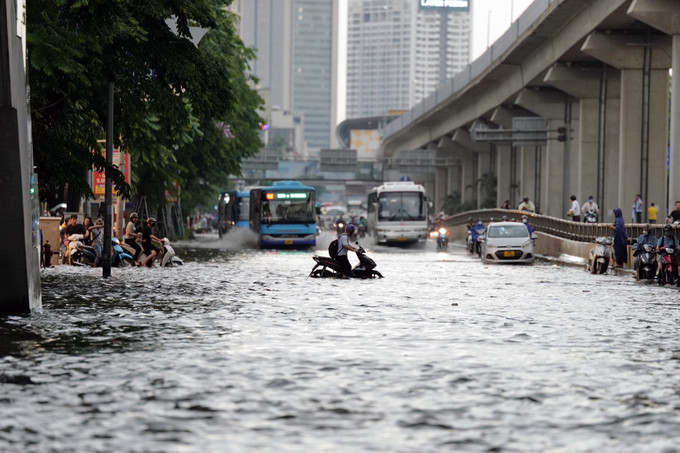 Những tuyến phố nào tại nội thành Thủ đô Hà Nội có nguy cơ ngập sâu trong 3 giờ tới? - Nguồn: Internet