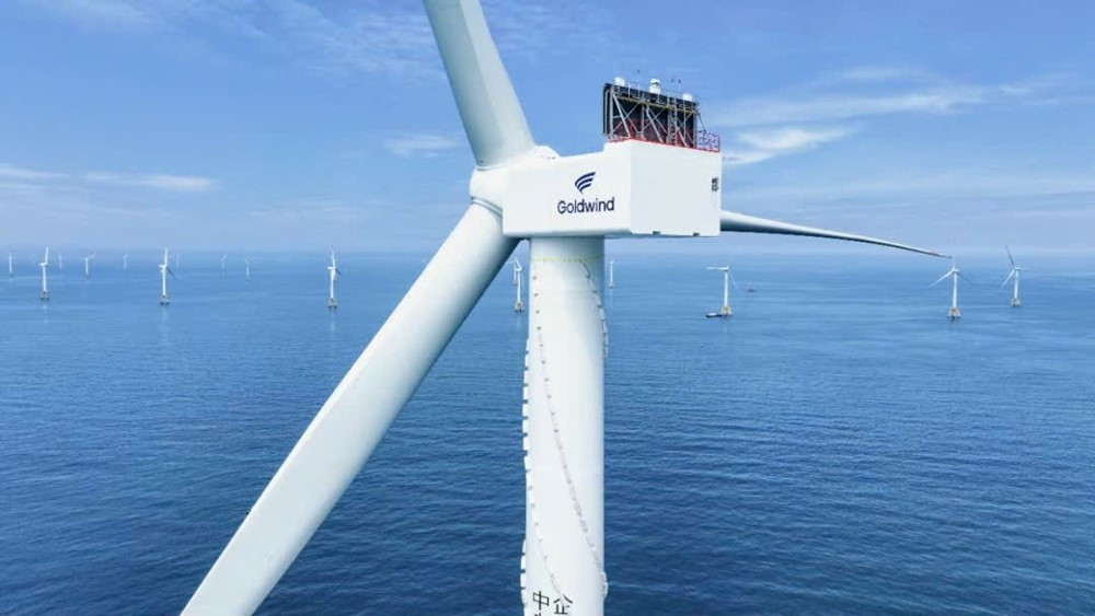 Giàn turbine gió của nước ‘sát vách’ Việt Nam quật cường trong siêu bão Yagi, vẫn sản xuất hơn 2 triệu kWh điện chỉ trong 9 giờ, 'chạy băng băng' nhờ công nghệ cao - ảnh 1