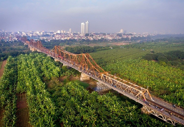 Cây cầu thép từng dài thứ 2 thế giới do người Pháp thiết kế của Việt Nam kiên cường hơn 120 năm qua bao mùa lũ, bị bom đạn ném trúng 14 lần - ảnh 7