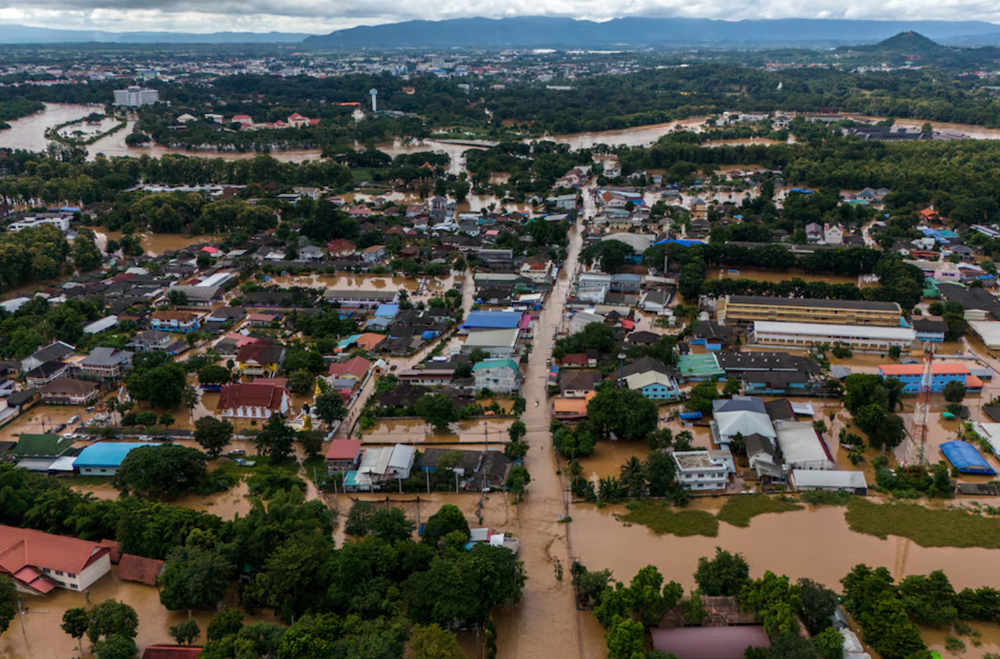 Lũ lụt nghiêm trọng tại Thái Lan và Lào: Mực nước sông Mekong vượt ngưỡng báo động sau siêu bão Yagi, khẩn cấp di dời dân - ảnh 3