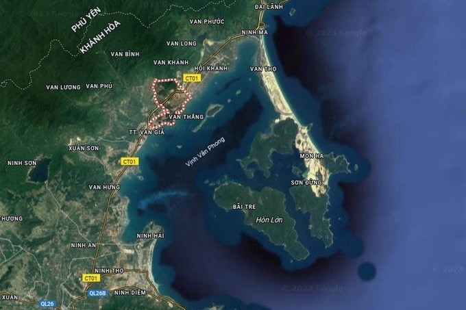 Vị trí dự kiến xây dựng sân bay Vân Phong. Ảnh Google Map