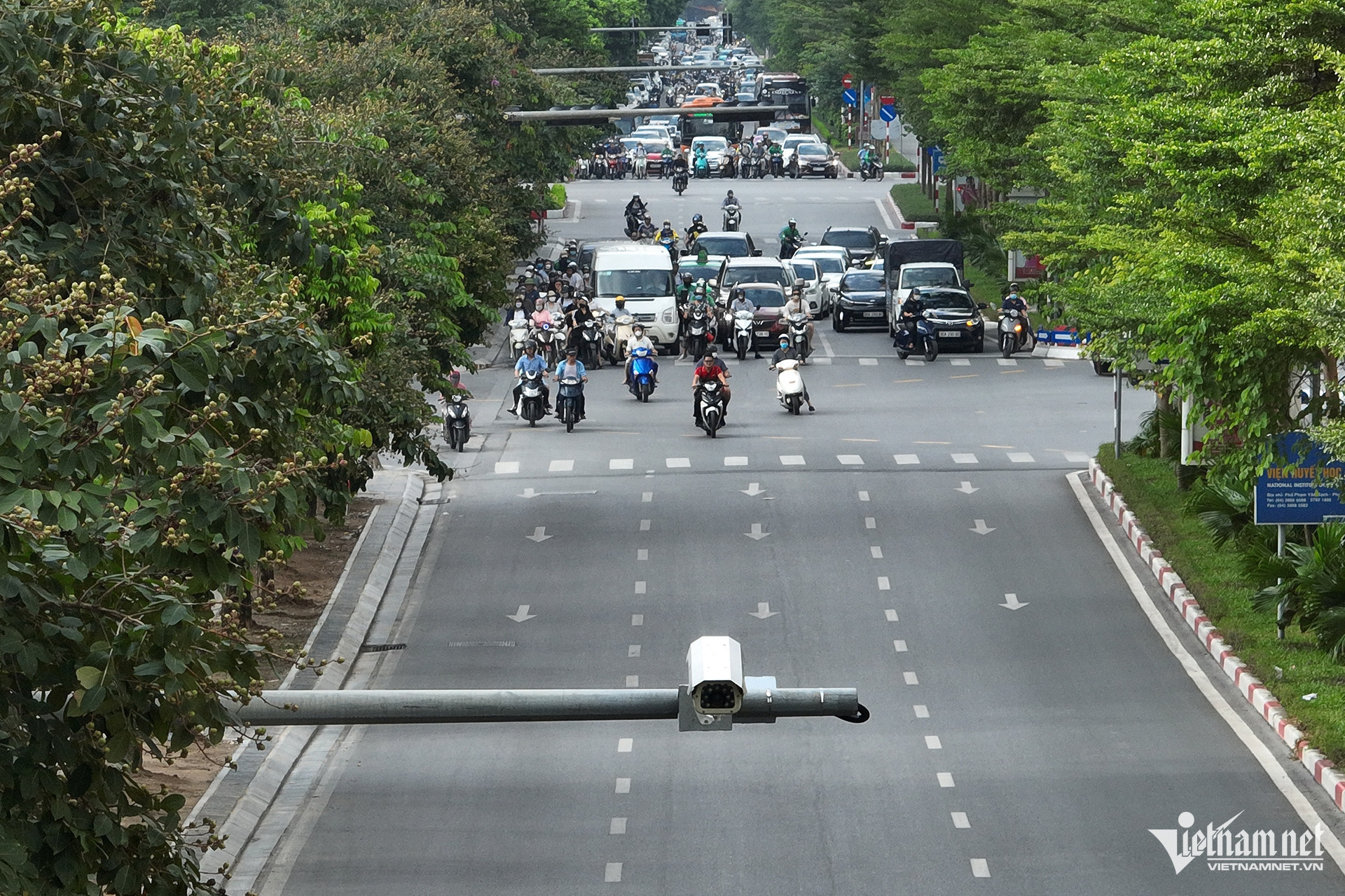 camera ha noi.jpeg