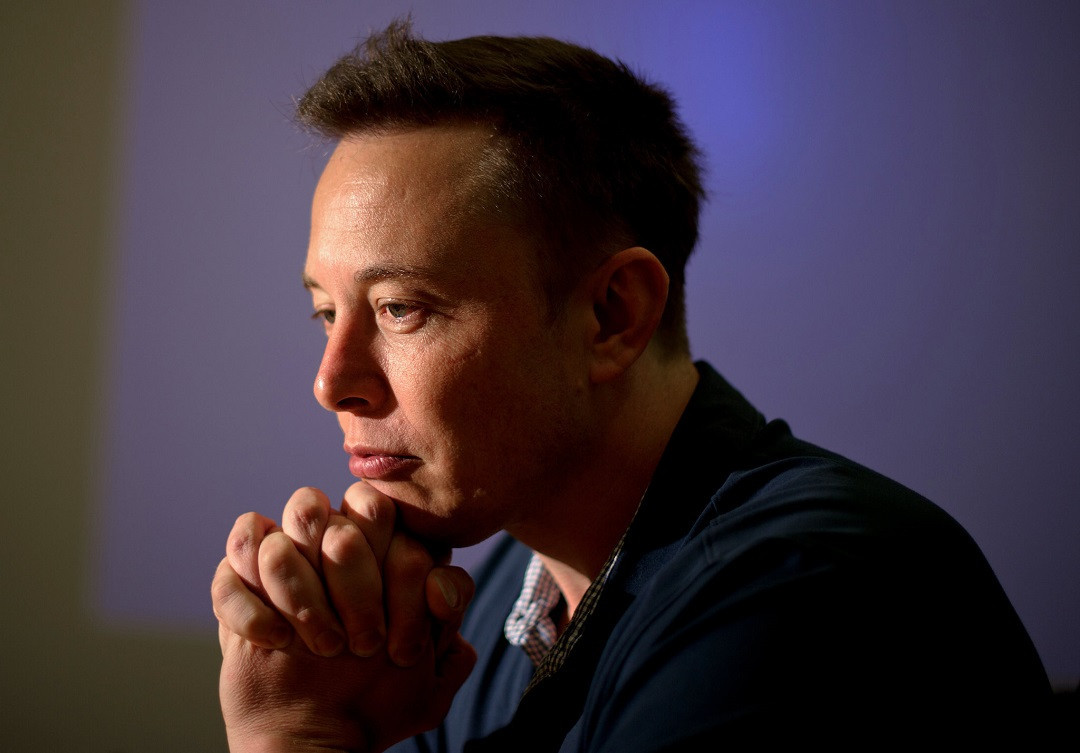 17MU musk bloomberg.jpg