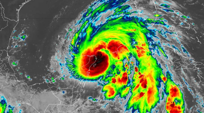 Bão Helene đã tấn công bang Florida, Mỹ, gây ra thiệt hại vô cùng nghiêm trọng. Ảnh: RAMMB