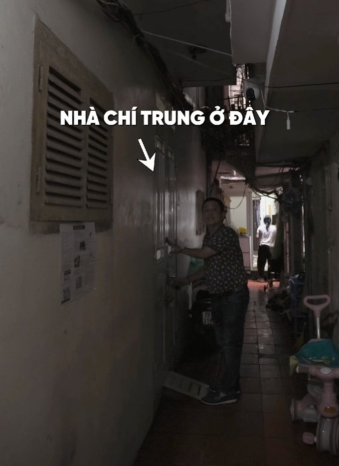 Căn nhà trong khu tập thể có lối đi vào hẹp