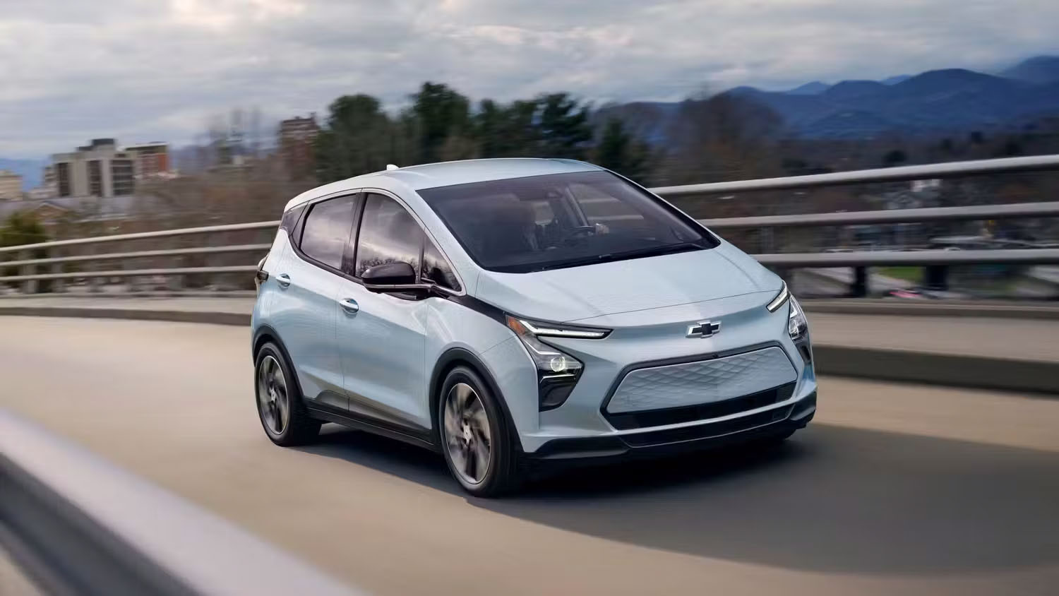 2023 chevy bolt ev highway.jpg