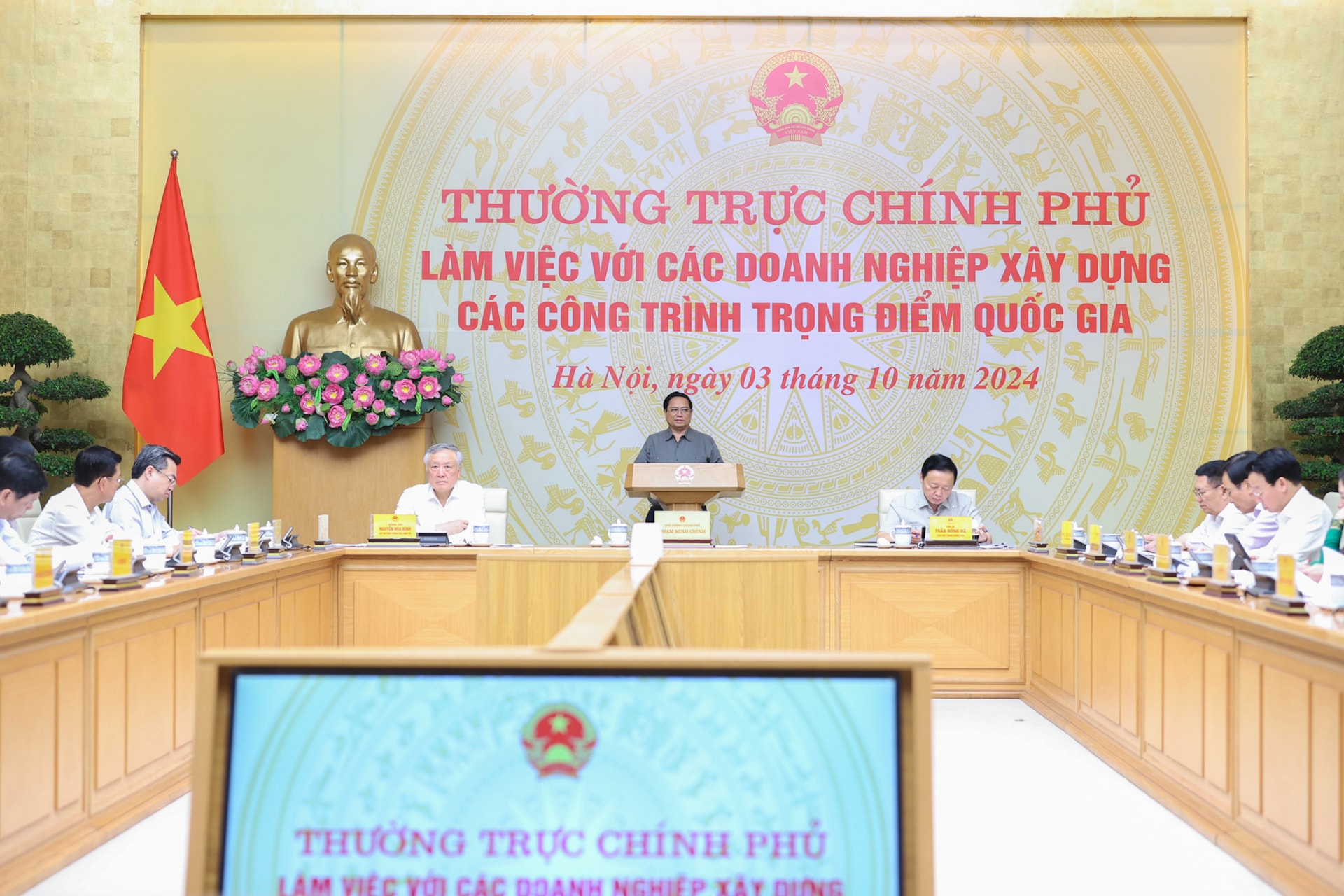 Thường trực Chính phủ làm việc với các doanh nghiệp xây dựng các công trình trọng điểm quốc gia- Ảnh 2.