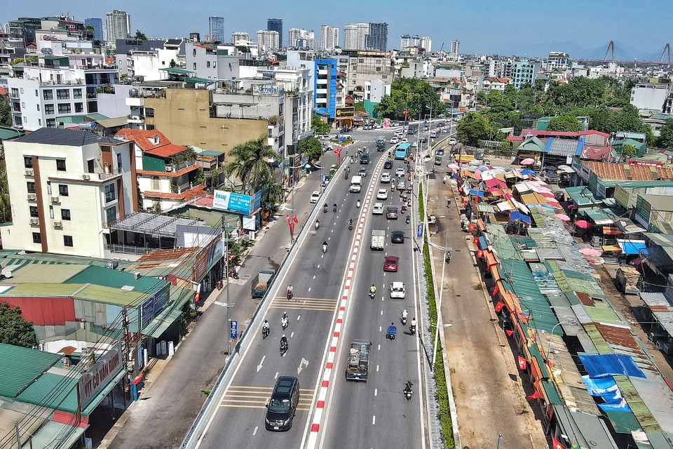 Công trình bắt đầu khởi công từ tháng 6/2020, do Ban Quản lý dự án đầu tư xây dựng công trình giao thông Hà Nội làm chủ đầu tư. 