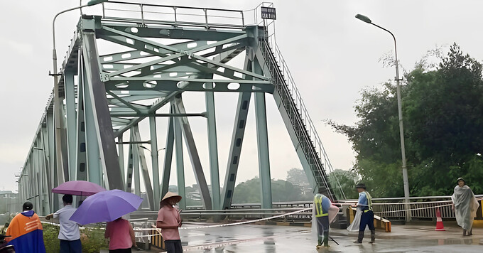 Cây cầu hơn 30 năm tuổi tại ‘thiên đường ruộng bậc thang’ Tây Bắc bất ngờ bị cấm lưu thông - Nguồn: Internet