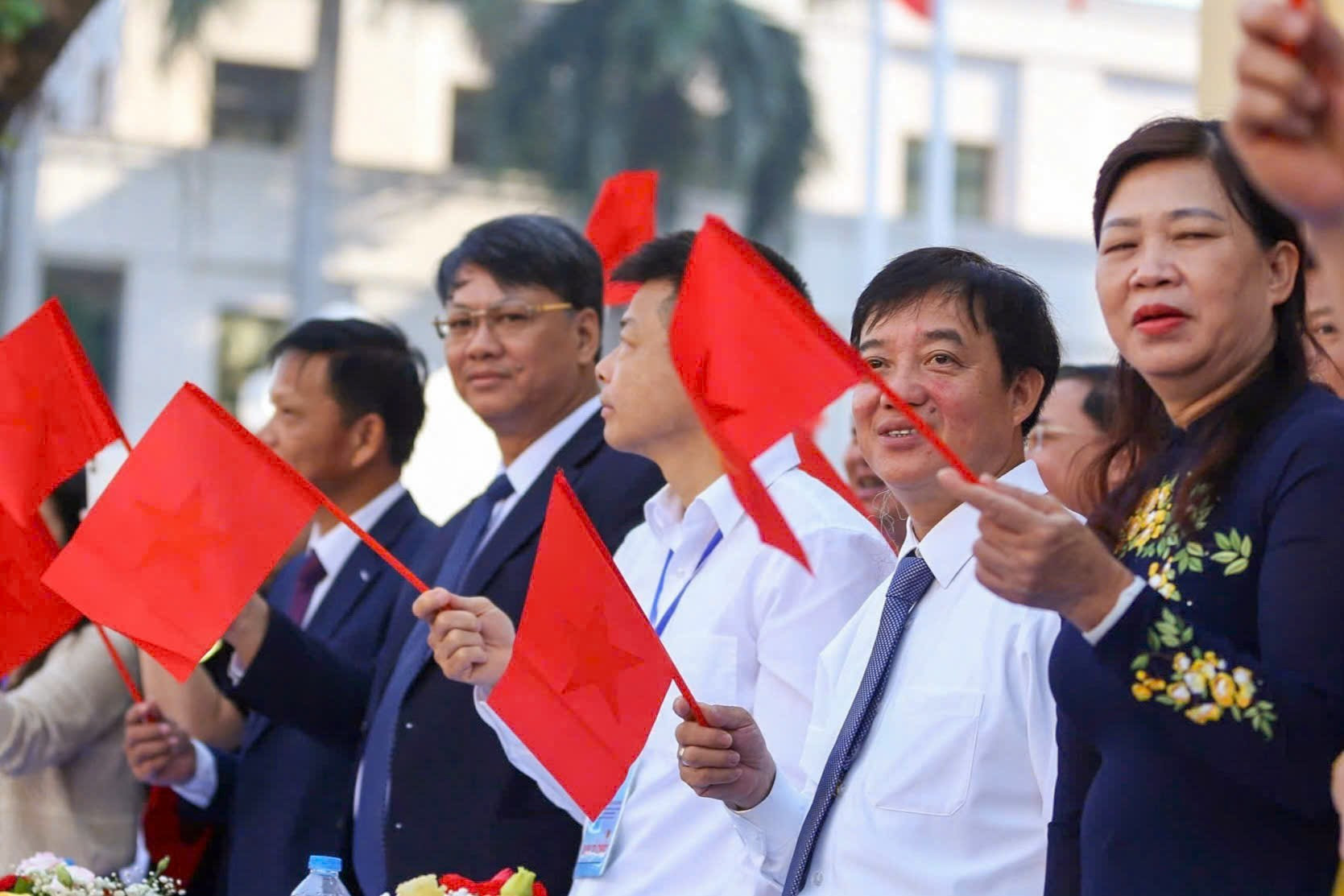 10.000 người tái hiện hình ảnh đoàn quân tiến về tiếp quản Thủ đô năm 1954 ảnh 3