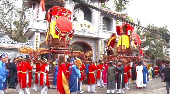 Lễ hội Đình Hoa Xá - Minh Ngự Lâu ở xã Tả Thanh Oai, huyện Thanh Trì. Ảnh: Cổng TTĐT huyện Thanh Trì