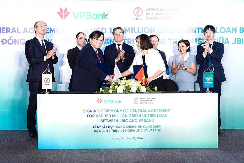 VPBank (VPB) ký kết gói vay 150 triệu USD từ JBIC để phát triển năng lượng tái tạo
