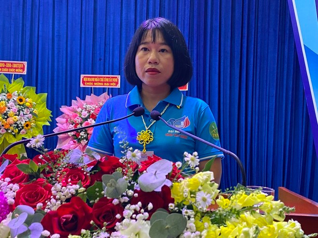 Chị Nguyễn Thị Trúc Mai tái đắc cử Chủ tịch Hội LHTN Việt Nam tỉnh Tây Ninh ảnh 1