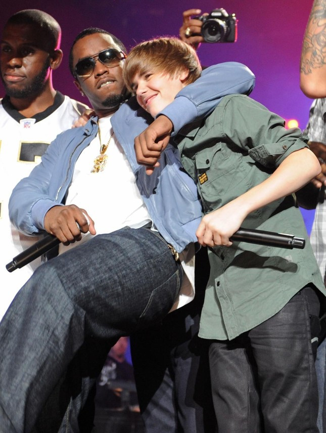 Justin Bieber khủng hoảng ảnh 1
