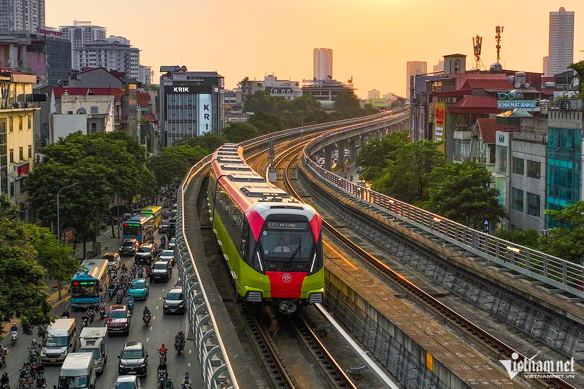 W-metro Nhổn.jpg