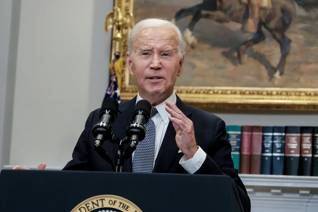 30dc biden zpmk superJumbo.jpg