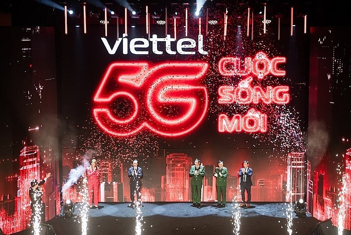 Viettel chính thức thương mại hóa 5G, tốc độ mạng nhanh gấp 10 lần so với thế hệ trước