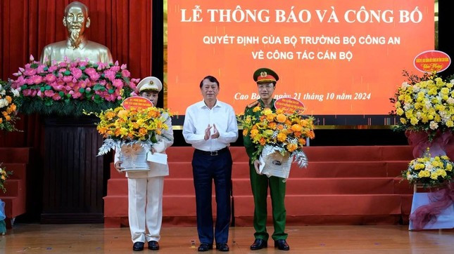 Bộ trưởng Công an bổ nhiệm phó giám đốc công an 2 tỉnh, biệt phái cán bộ ảnh 2