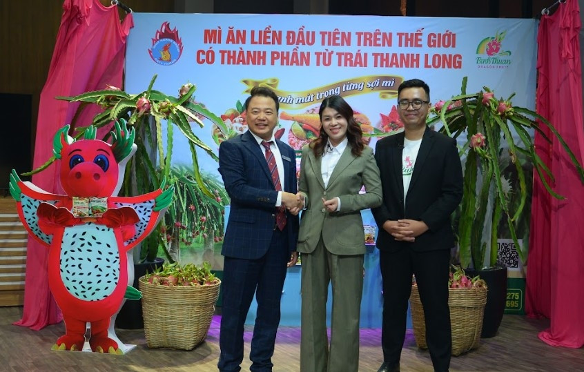 Mỳ tôm thanh long Caty bán ra 3 triệu gói đặt mục tiêu doanh thu 2.000 tỷ, các Shark nói 'kết quả kinh doanh tốt chỉ là nhất thời'