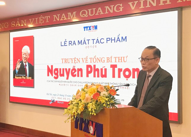 Ra mắt sách 'Truyện về Tổng Bí thư Nguyễn Phú Trọng' của tác giả người Hàn Quốc ảnh 2