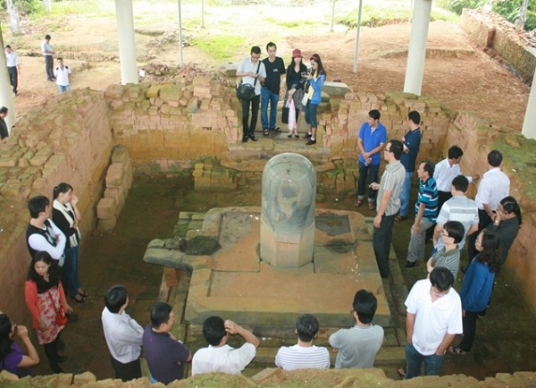 Khai quật khu phế tích trải dài ven sông, Việt Nam phát hiện hơn 1.000 ‘kho báu’ quý hiếm cùng cổ vật lập kỷ lục 'lớn nhất Đông Nam Á' - ảnh 4