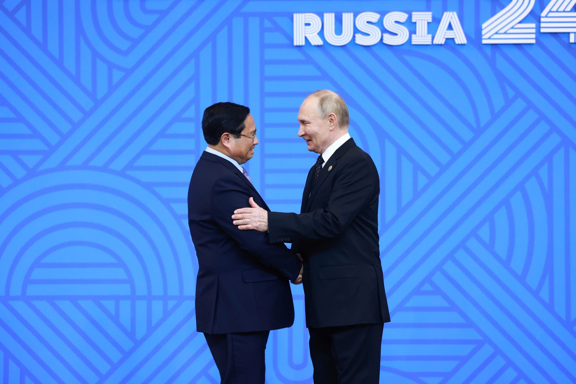 Tổng thống Nga Putin chào đón Thủ tướng Phạm Minh Chính và nhiều lãnh đạo dự Hội nghị BRICS mở rộng ảnh 1