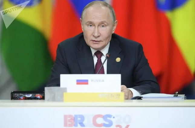 Tổng thống Nga Putin nói về mối đe dọa cuộc khủng hoảng mới và sự ổn định của BRICS ảnh 1