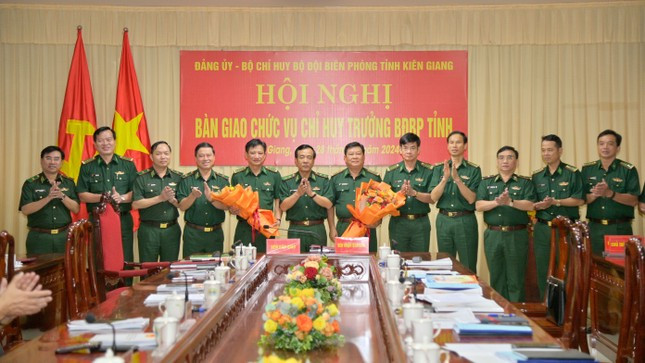 Đại tá Phạm Văn Thắng giữ chức Chỉ huy trưởng Bộ đội Biên phòng tỉnh Kiên Giang ảnh 1