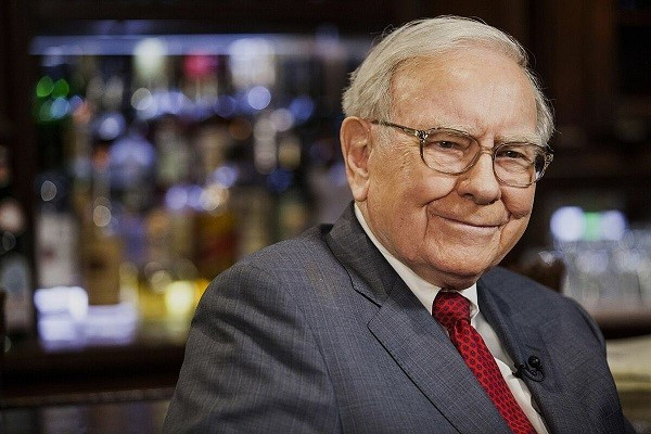 Warren Buffett đưa ra lời khuyên giúp nhà đầu tư thành công hơn - ảnh 1