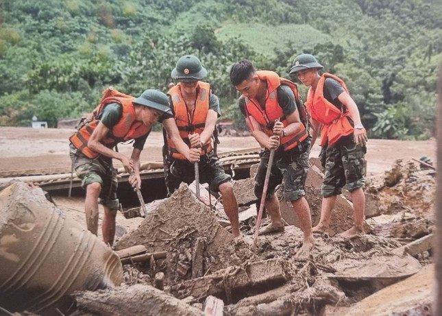 Làng Nủ, chuyện chưa kể - Kỳ 2: Phút bật khóc của người lính ảnh 3