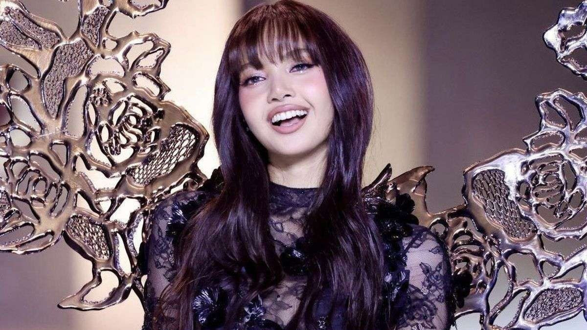 Lisa (BlackPink) bị mỉa mai ế vé ảnh 3