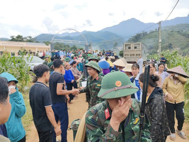 Làng Nủ, chuyện chưa kể - Kỳ cuối: Đằm sâu tình 'cá nước' ảnh 1