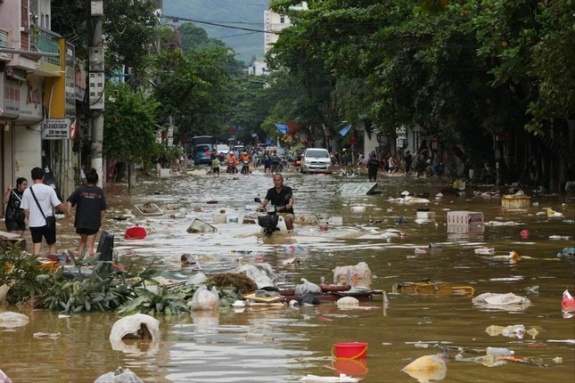 Ngăn ngừa thịnh nộ của sông- Bài 3: Thận trọng với quy hoạch sông Hồng ảnh 2