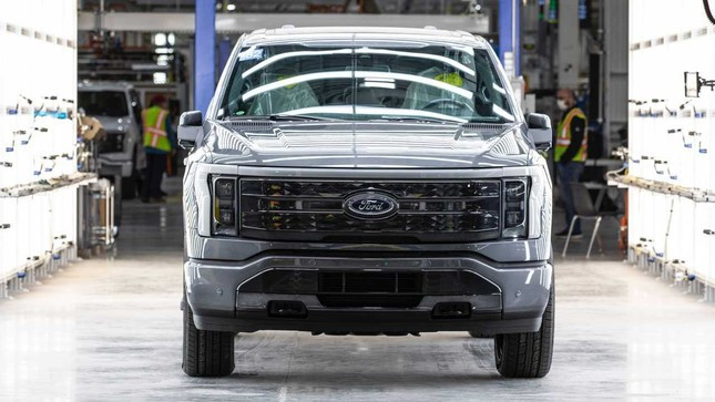 Ford dừng sản xuất bán tải điện dù doanh số tăng ảnh 1