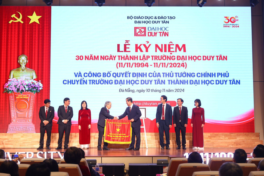 Trường đại học tư thục đầu tiên chuyển sang mô hình đại học- Ảnh 1.