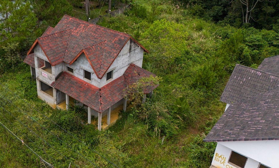 ‘Đà Lạt thứ 2’ của Tây Nguyên la liệt biệt thự bỏ hoang sau thời gian là ‘điểm nóng’ bất động sản