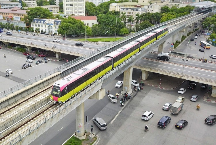 Sau 3 tháng hoạt động, metro Nhổn – ga Hà Nội còn nhiều bất cập cần khắc phục