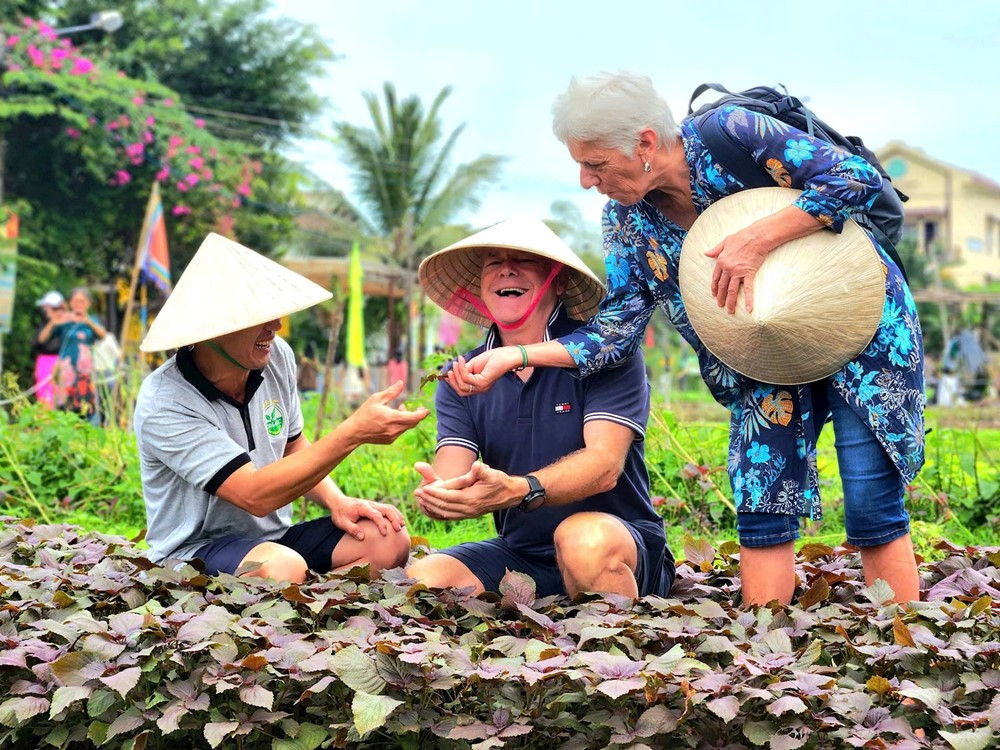 Việt Nam chính thức có thêm một làng du lịch tốt nhất thế giới, là làng rau 400 tuổi ở thành phố đẹp thứ 4 hành tinh - ảnh 3