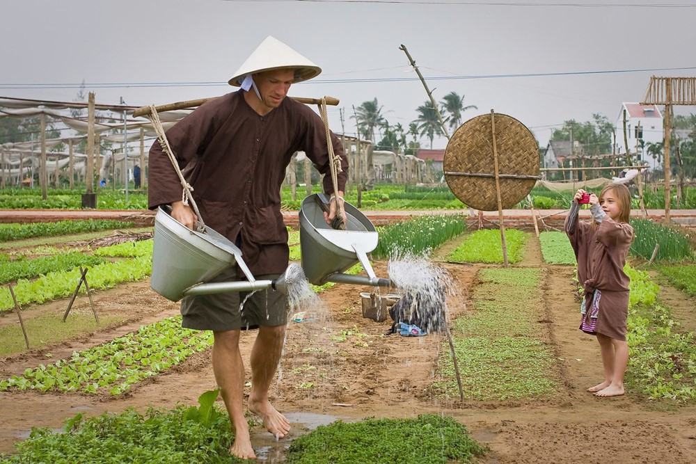 Việt Nam chính thức có thêm một làng du lịch tốt nhất thế giới, là làng rau 400 tuổi ở thành phố đẹp thứ 4 hành tinh - ảnh 4