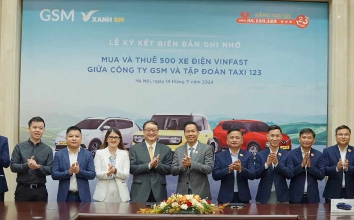 Hãng taxi đầu tiên đưa mẫu VF 3 vào hoạt động vừa ‘chốt đơn’ 500 xe điện VinFast