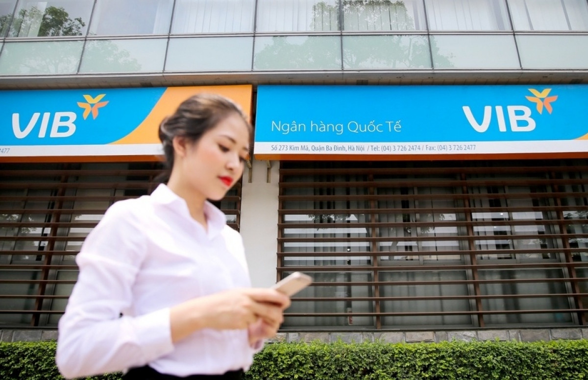 Từ chuyện cổ đông ngoại thoái vốn đến đoạn ‘gấp khúc’ trong hành trình 10 năm của VIB