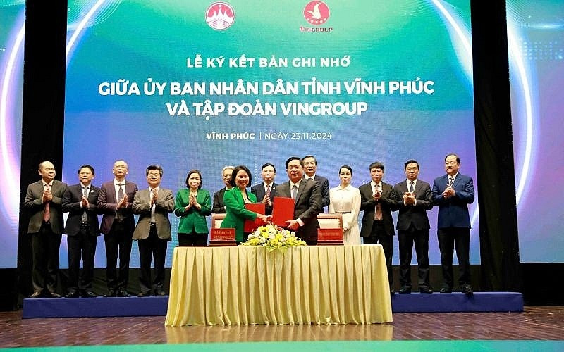 Vingroup (VIC) ký kết hợp tác với Vĩnh Phúc, chuyển đổi xanh 6 lĩnh vực trọng tâm