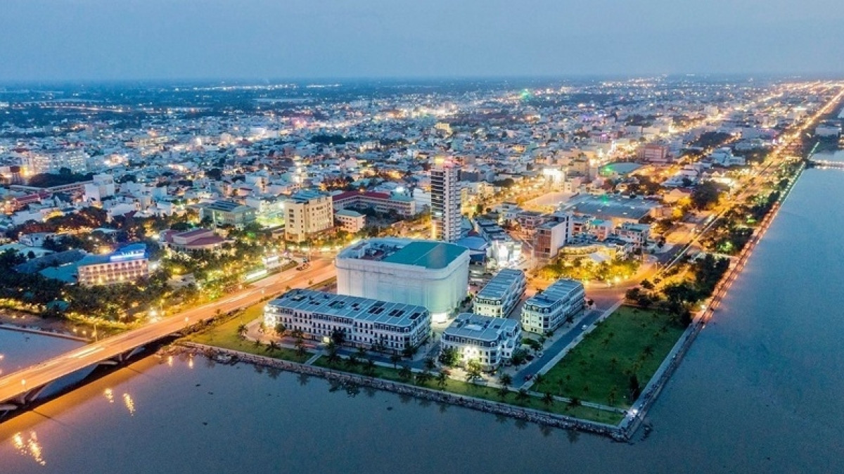 Đô thị lấn biển đầu tiên, lớn nhất Việt Nam: Từ vùng đất sình lầy trở thành khu đô thị hiện đại, nâng tầm một TP từ loại III lên loại II