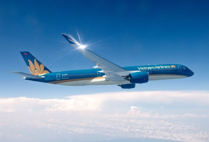 Vietnam Airlines (HVN) được quốc tế vinh danh 'Hãng hàng không 5 sao xuất sắc'