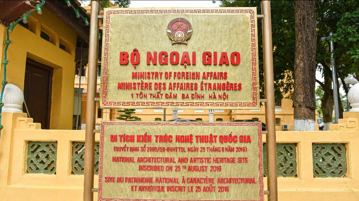 Tòa nhà trăm mái độc nhất Việt Nam: Dấu ấn phương Đông sừng sững hàng thế kỷ, nơi đưa ra nhiều quyết sách đối với vận mệnh đất nước